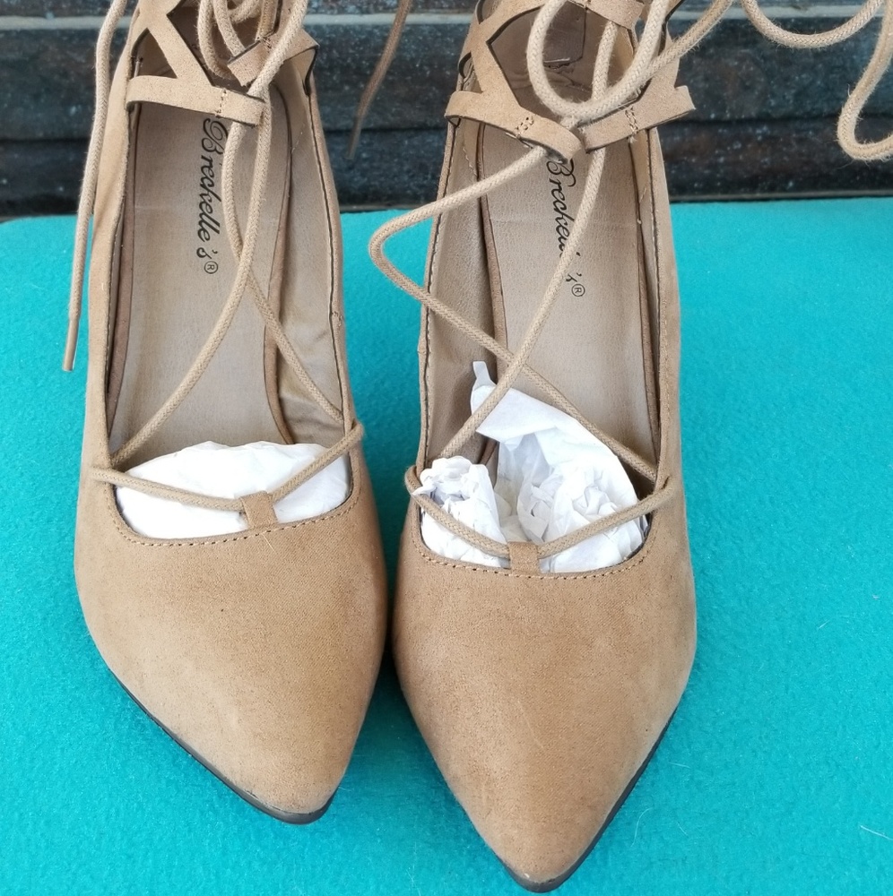 Breckelles Lace up heels